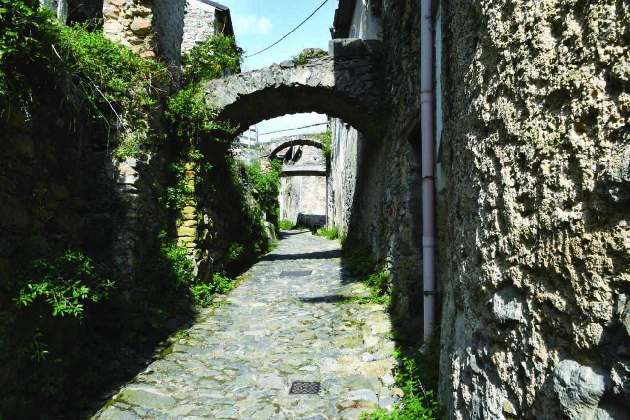 Agriturismo Nonnamelia Nasino Exterior foto